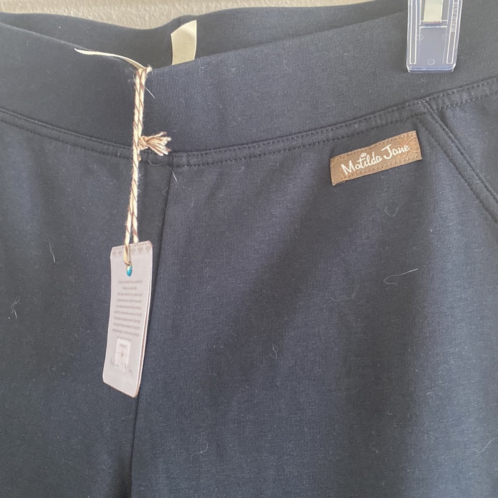 Matilda Jane leggings NWT, size medium - Picture 2 of 3